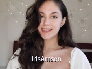 IrisArnson Cigare à moustache