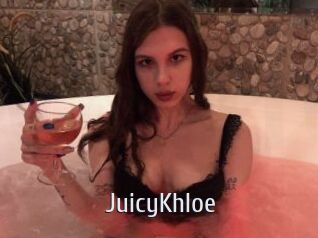 JuicyKhloe Cigare à moustache