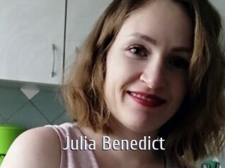 Julia_Benedict Cigare à moustache
