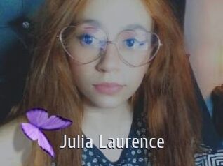 Julia_Laurence Cigare à moustache