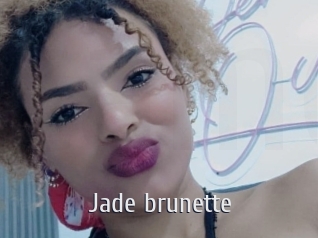 Jade_brunette