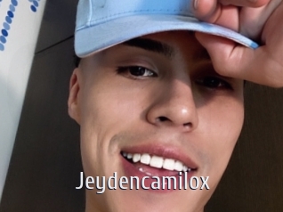 jeydencamilox Cigare à moustache