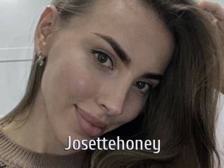 josettehoney Cigare à moustache