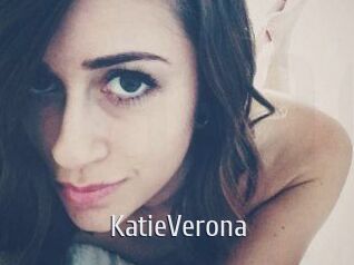 KatieVerona Cigare à moustache