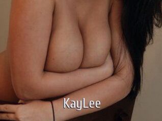 Kay_Lee_ Cigare à moustache