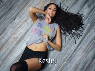 Kesley Cigare à moustache