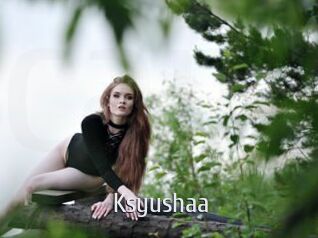Ksyushaa Cigare à moustache