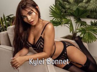 Kylei_Bonnet