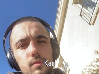 karl Cigare à moustache