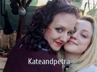 kateandpetra Cigare à moustache