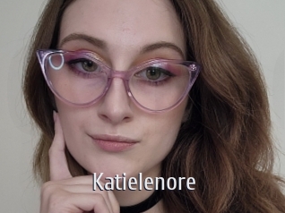 katielenore Cigare à moustache