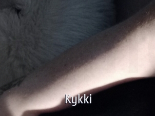 kykki Cigare à moustache