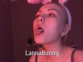 LannaBunny Cigare à moustache