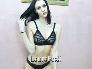 LauraFoxX Cigare à moustache