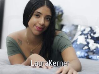 LauraKerner Cigare à moustache
