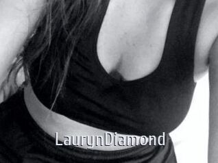 Lauryn_Diamond Cigare à moustache