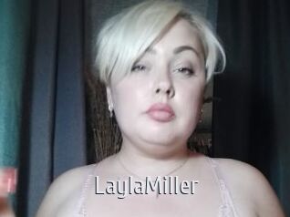 Layla_Miller Cigare à moustache