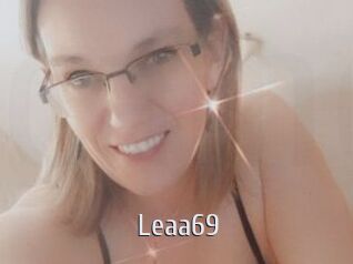 Leaa69 Cigare à moustache