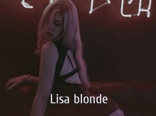 Lisa_blonde Cigare à moustache
