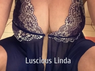 Luscious_Linda Cigare à moustache