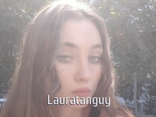 lauratanguy Cigare à moustache