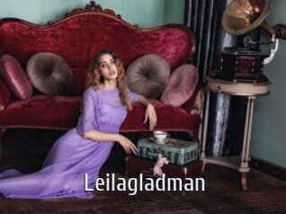 leilagladman Cigare à moustache