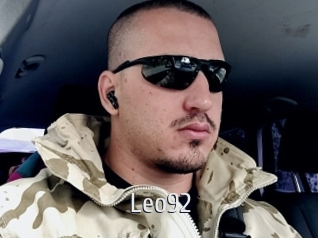 leo92 Cigare à moustache