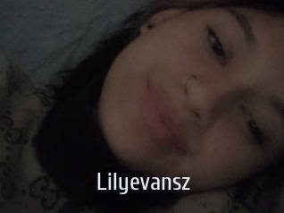 lilyevansz Cigare à moustache