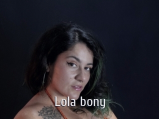 Lola_bony