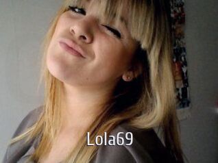 lola69 Cigare à moustache