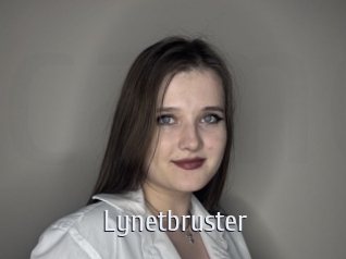 lynetbruster Cigare à moustache