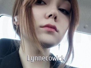 lynnecowick Cigare à moustache