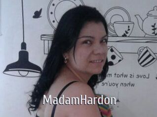 MadamHardon Cigare à moustache