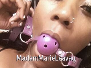 MadamMarieLeavau Cigare à moustache