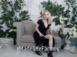 MadelineFarmer Cigare à moustache