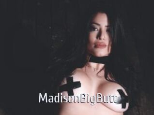 MadisonBigButt Cigare à moustache