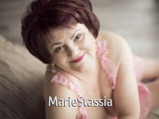MarieStassia Cigare à moustache