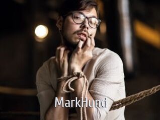 MarkHund Cigare à moustache