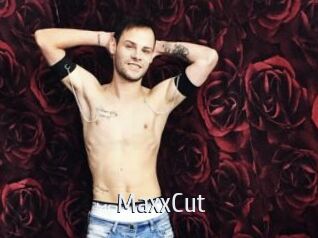 MaxxCut