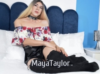 MayaTaylor Cigare à moustache