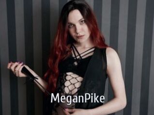 MeganPike Cigare à moustache