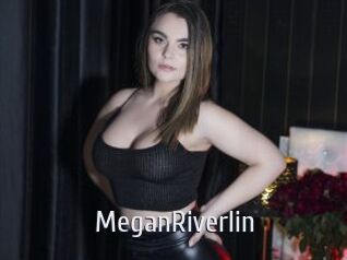 MeganRiverlin Cigare à moustache