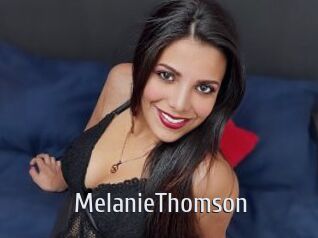 MelanieThomson Cigare à moustache