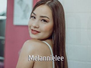 Melannielee Cigare à moustache