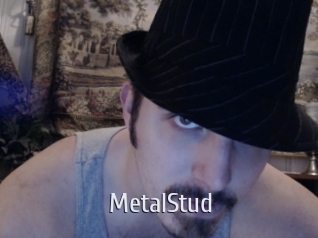 MetalStud Cigare à moustache