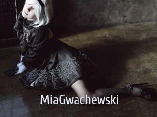 MiaGwachewski Cigare à moustache
