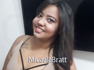 MicaelaBratt Cigare à moustache
