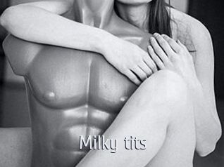 Milky_tits Cigare à moustache