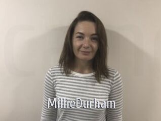 MillieDurham Cigare à moustache