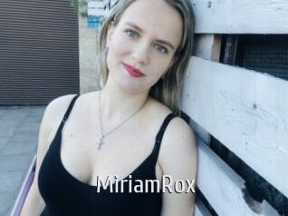 MiriamRox Cigare à moustache